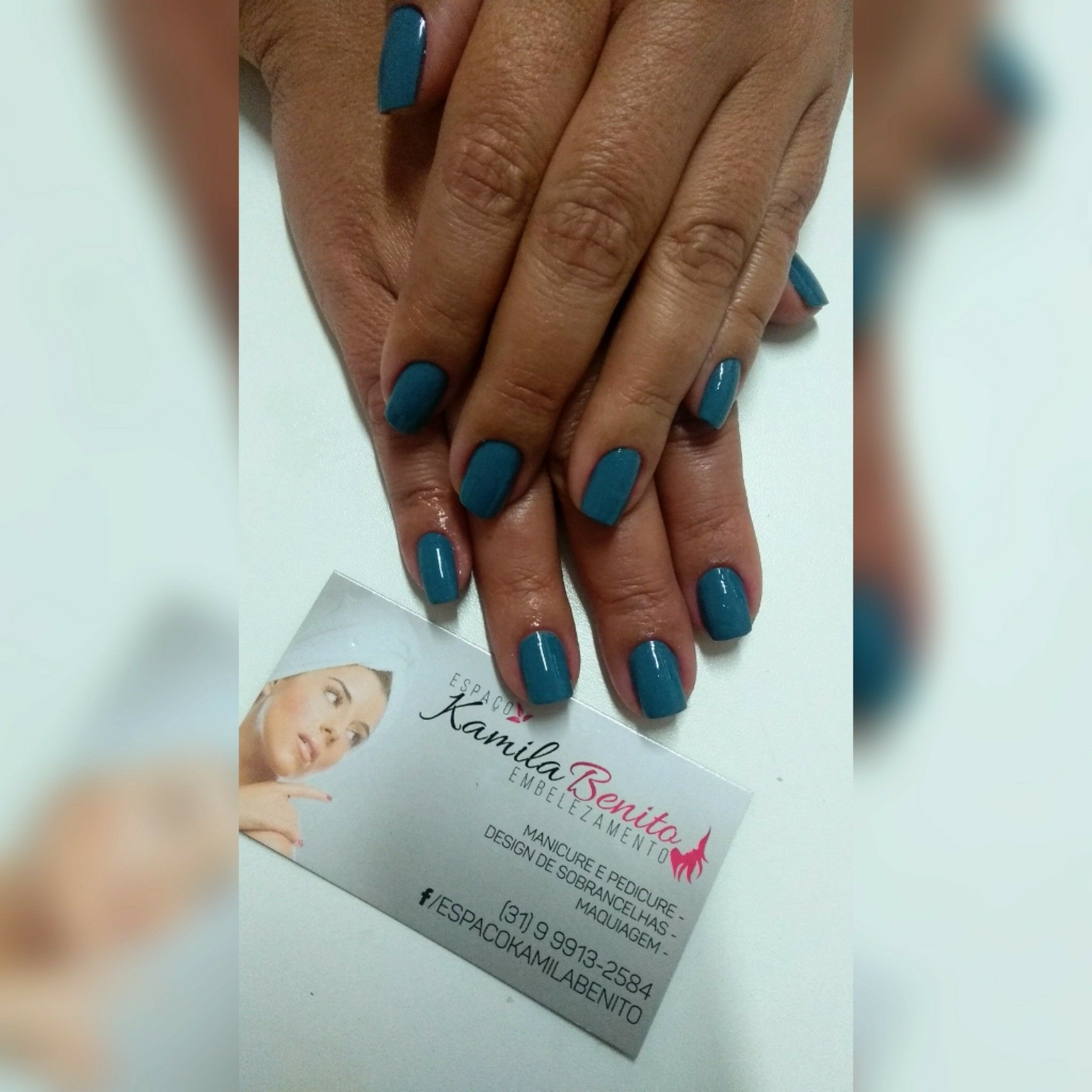 unha manicure e pedicure designer de sobrancelhas maquiador(a)