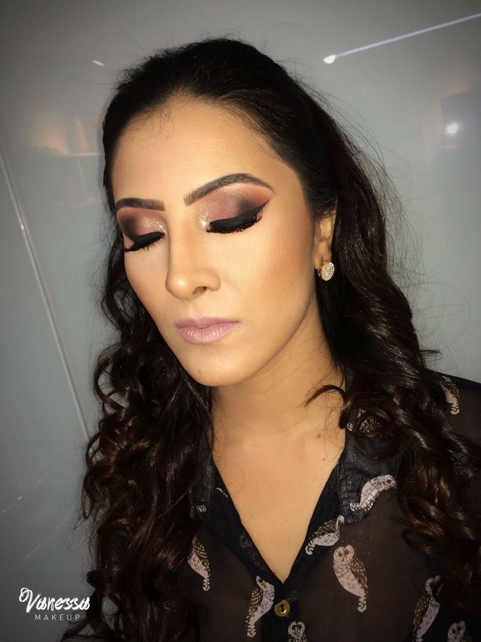 Maquiagem elaborada e escova com babyliss maquiagem maquiador(a)