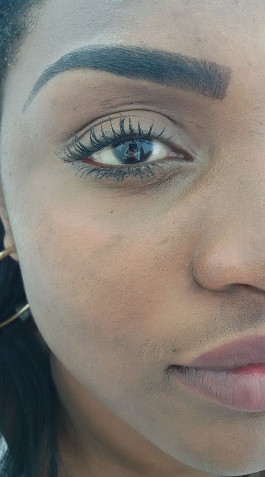 Design com henna ♡ estética dermopigmentador(a) designer de sobrancelhas biomédico(a) maquiador(a) outros