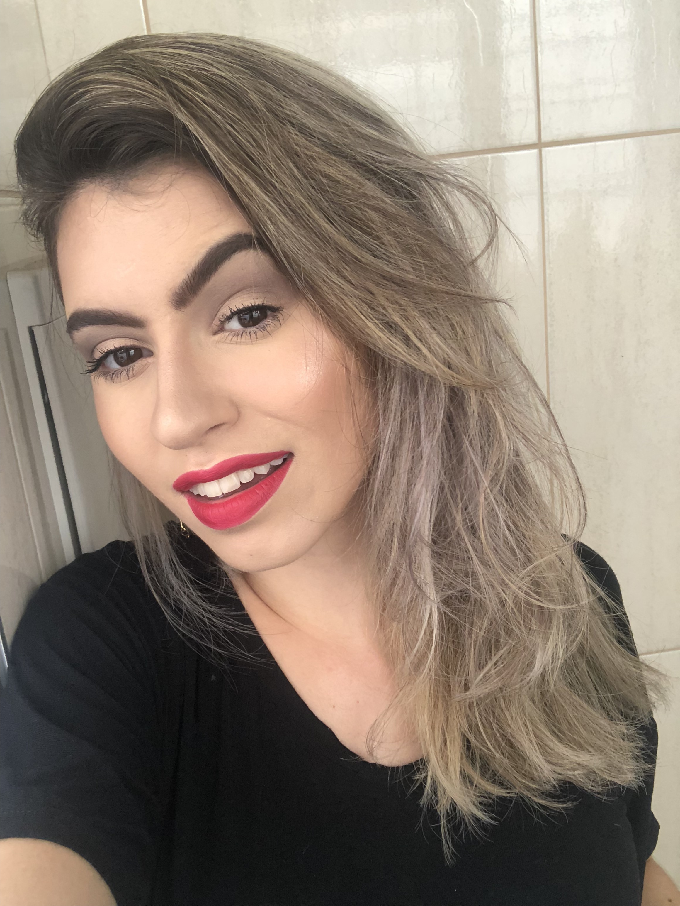  #makeup #maquiagem #universodamaquiagem #maccosmetics #art #make #mua #maquiadora #selfie #beauty #glam #pausaparafeminices #glowingskin #glow maquiagem maquiador(a) designer de sobrancelhas
