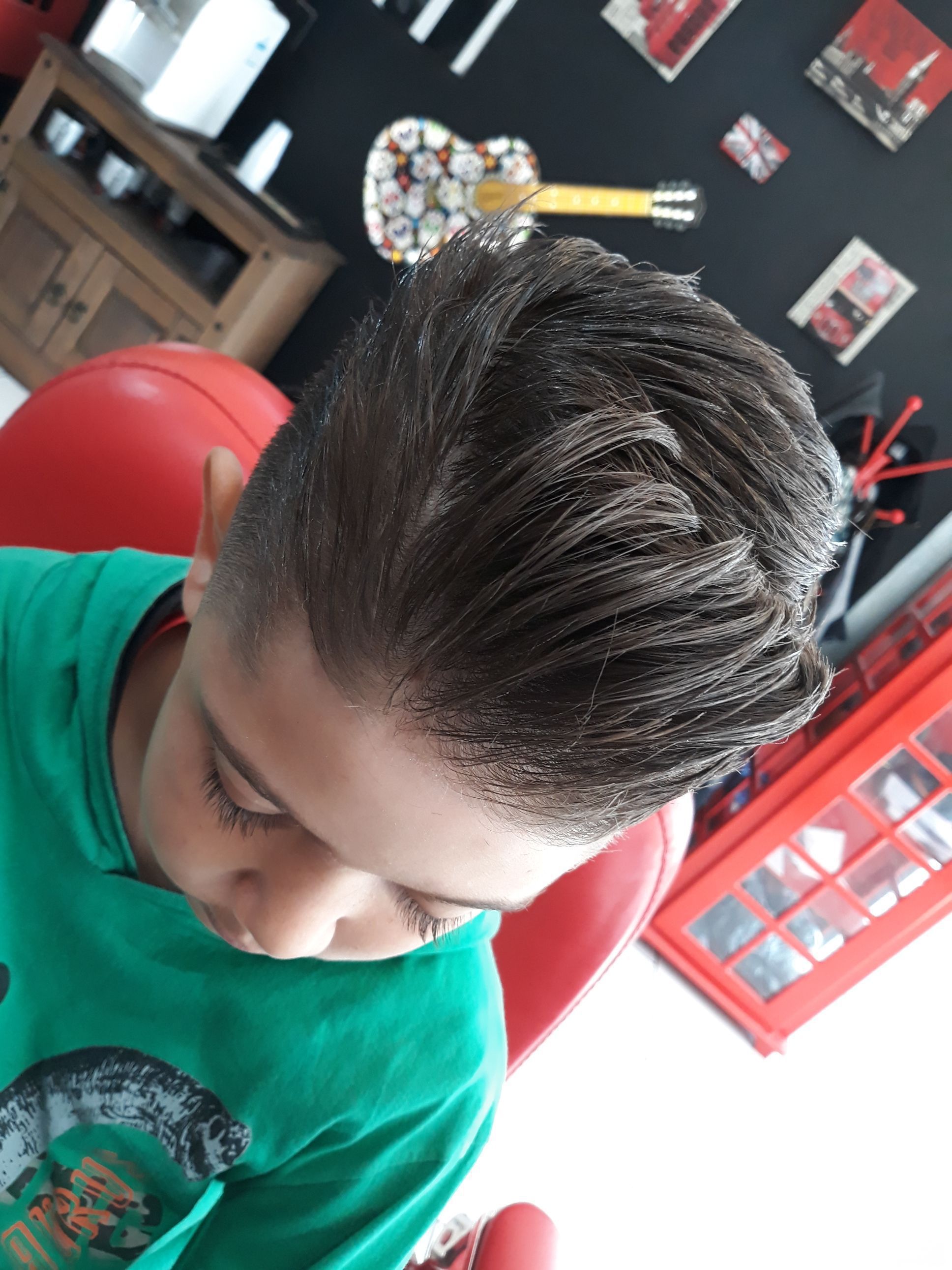 cabelo barbeiro(a) cabeleireiro(a)
