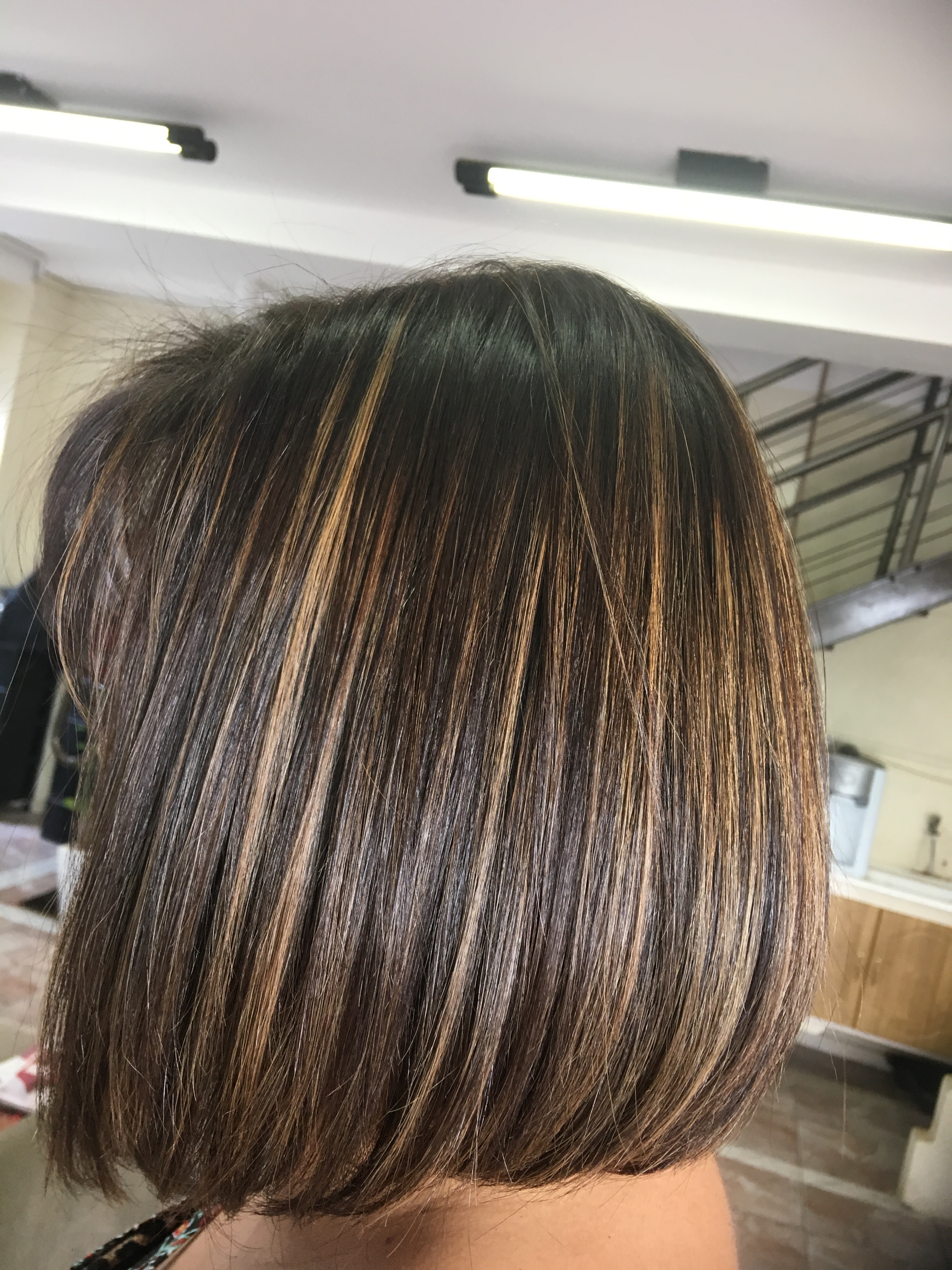 Morena iluminada também para os curtinhos 😍 cabelo cabeleireiro(a)