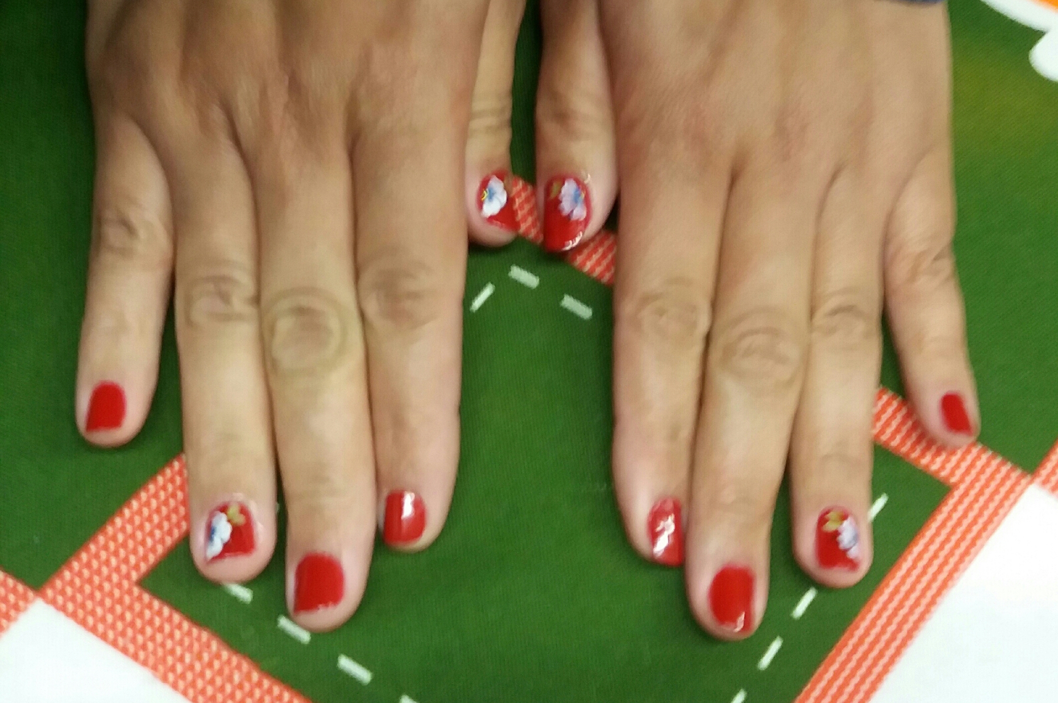 💅 Mãos Vermelho Lindo da La Femme ❤ Marta do Carmo 💅 unha manicure e pedicure