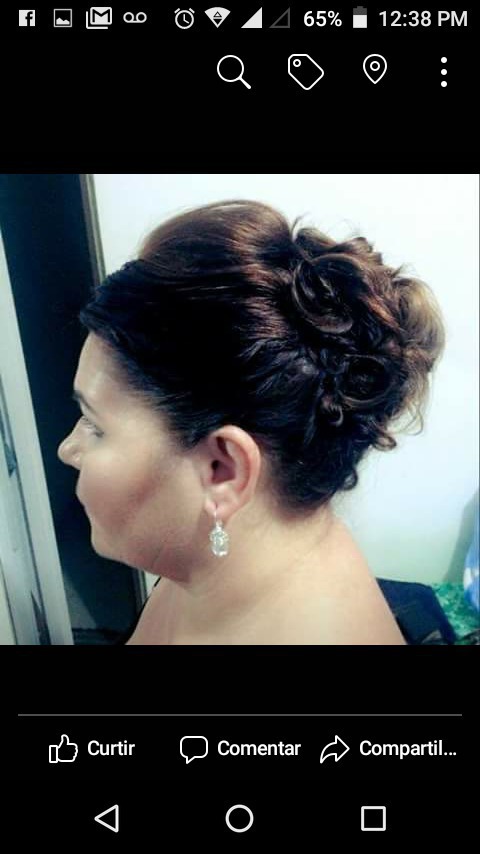 Penteado coque despojado cabelo cabeleireiro(a)