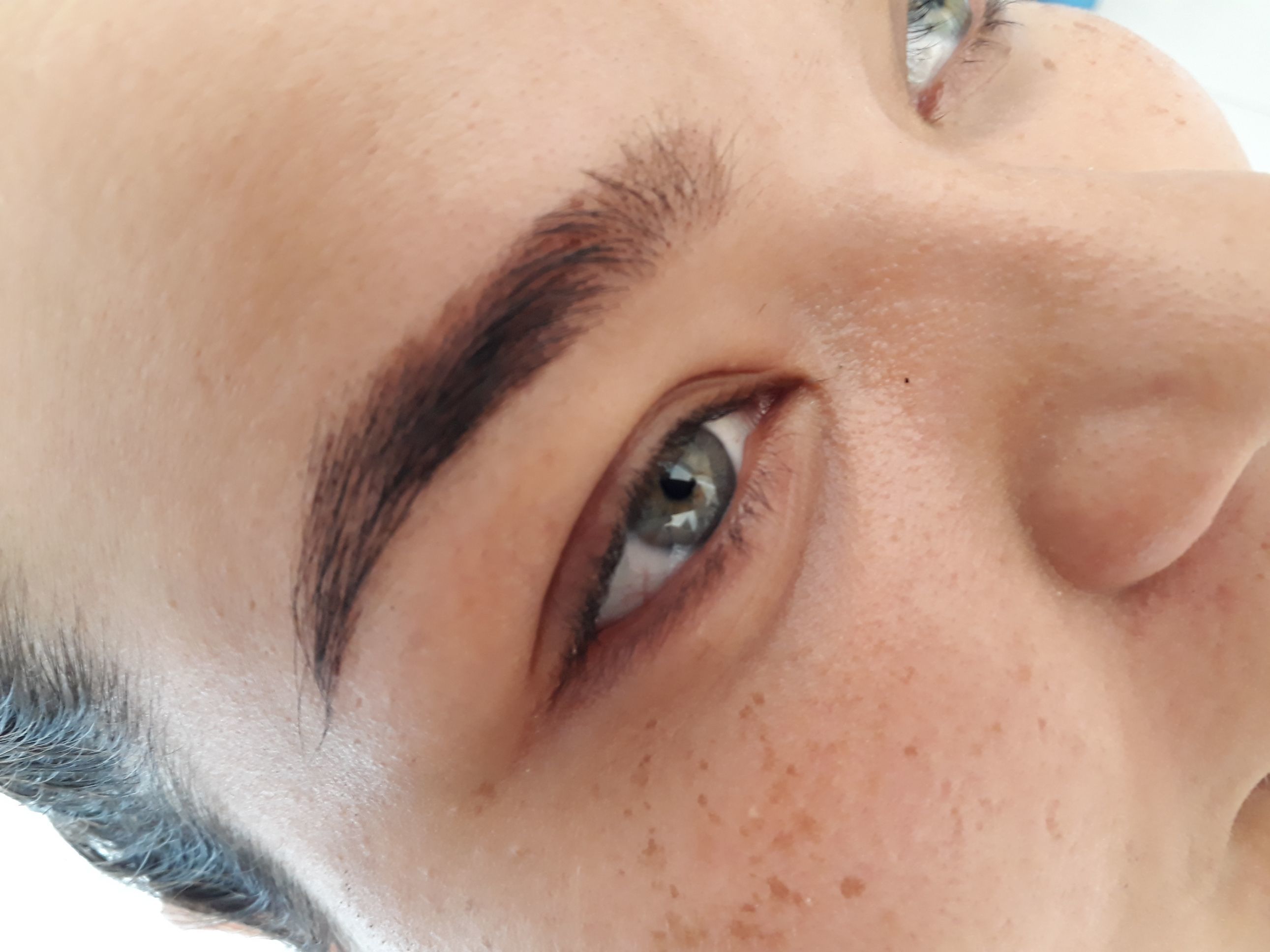 Designer sobrancelha com henna #sobrancelha #belezasemidade #henna outros esteticista dermopigmentador(a) designer de sobrancelhas micropigmentador(a)