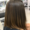 Trabalho minucioso de luzes super, ultra, mega fininha.  Com as pontas levemente iluminada em relação ao topo .  #morenailuminada  