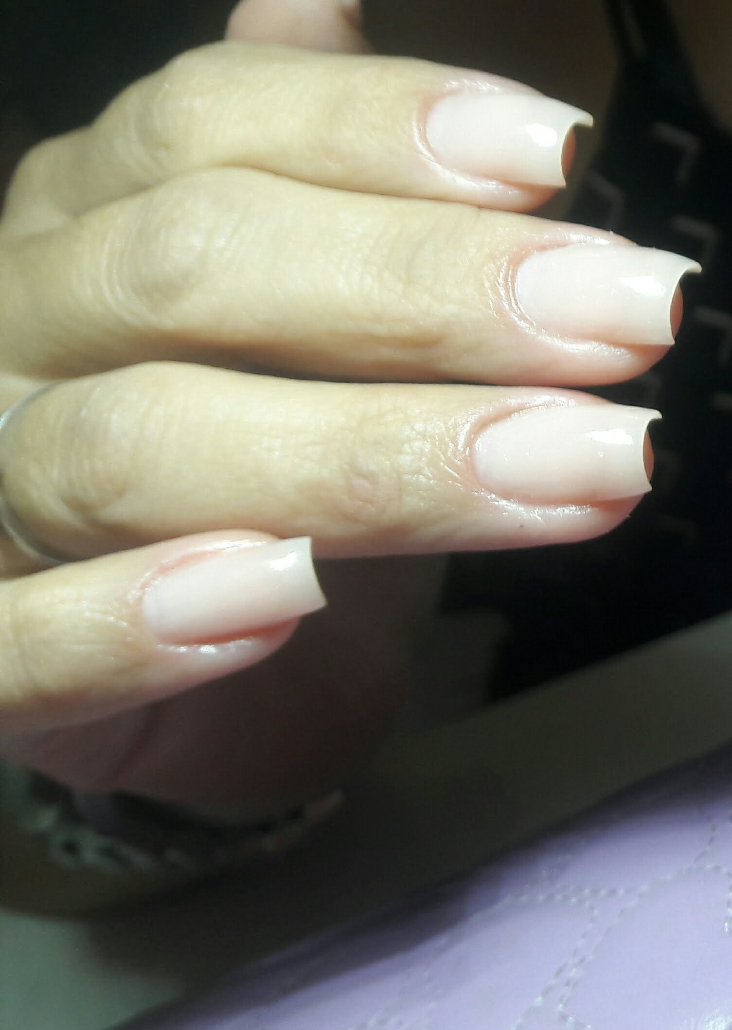 Alongamento em gel moldado , sem cola e sem tips.
#naildesign
#naturalidade
#resistência 
 unha manicure e pedicure