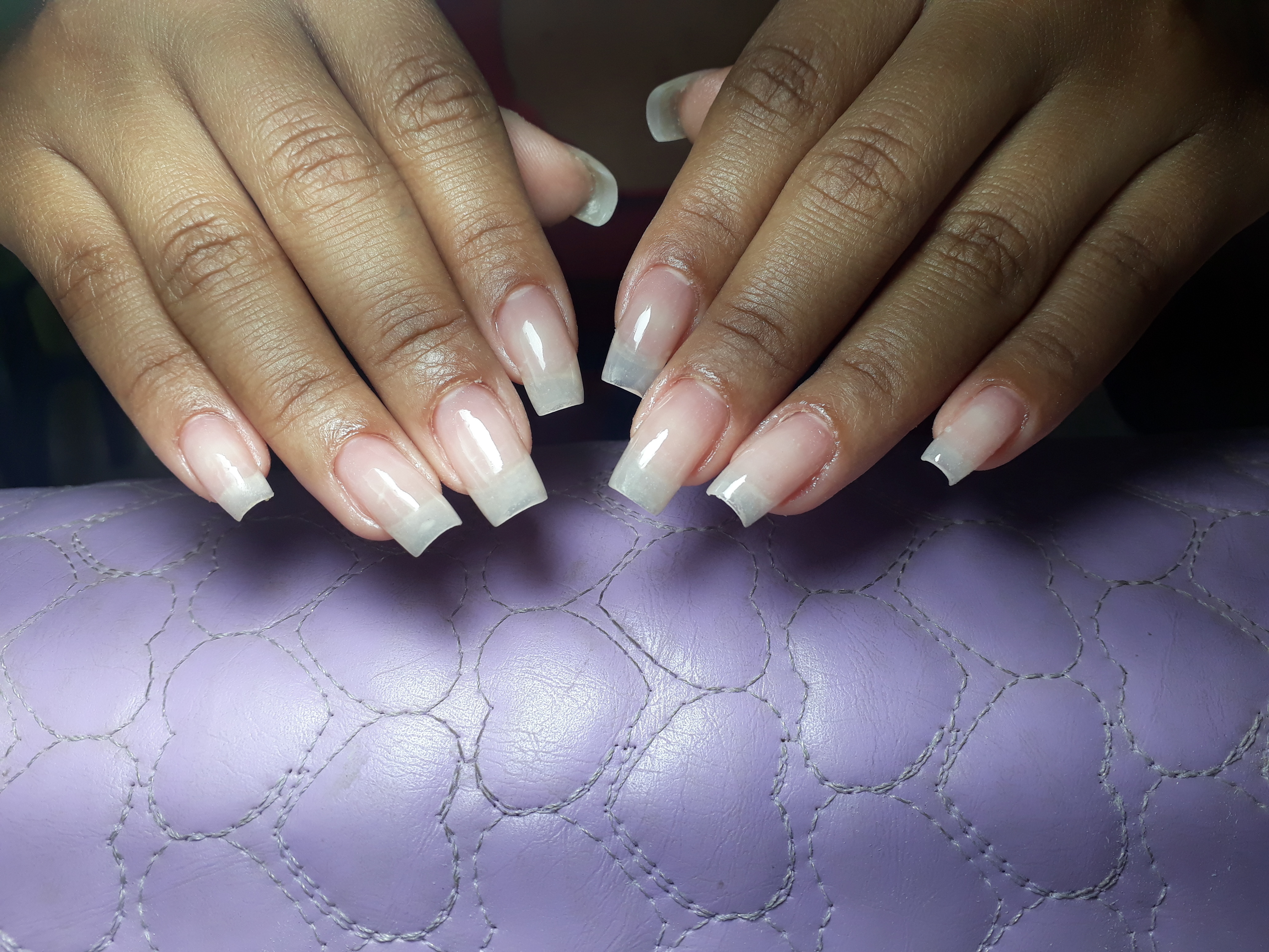 Manutenção de unha de gel.
 unha manicure e pedicure