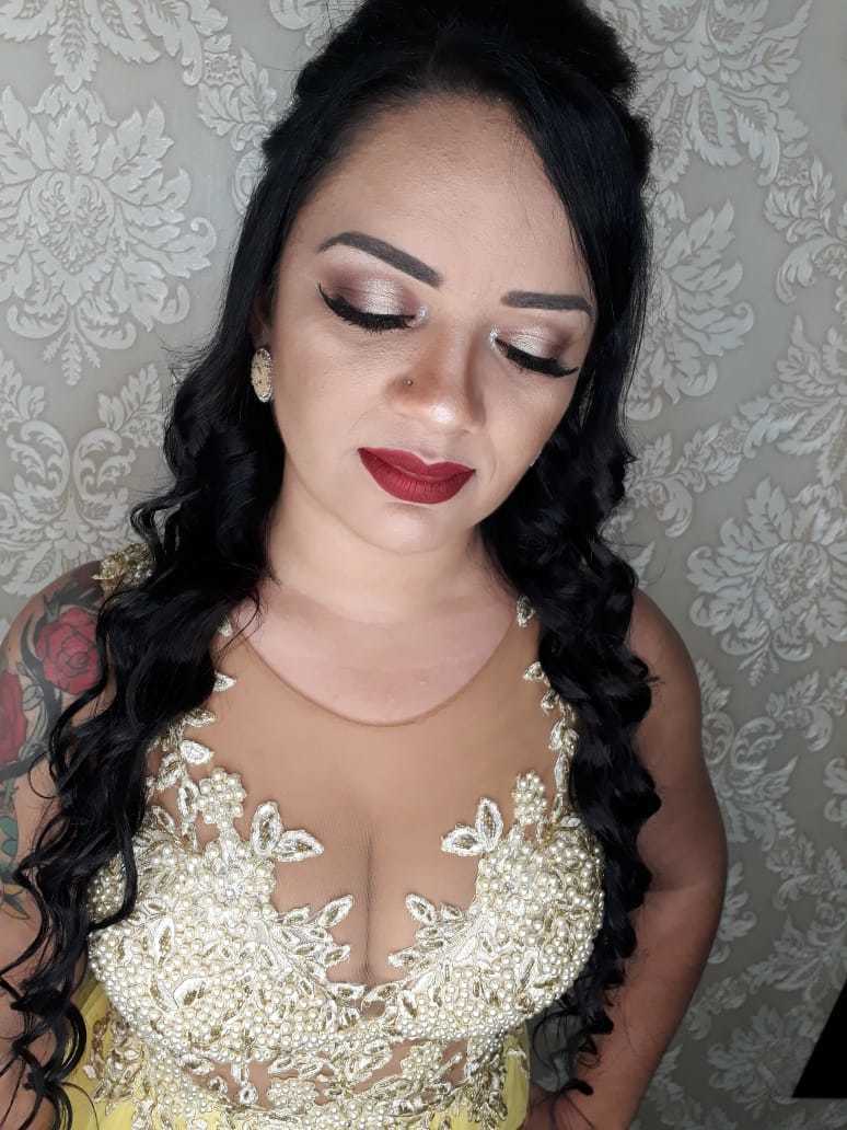 Formanda. maquiagem recepcionista