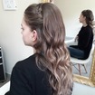Penteado. 
Semi preso com tiara de trança 😍