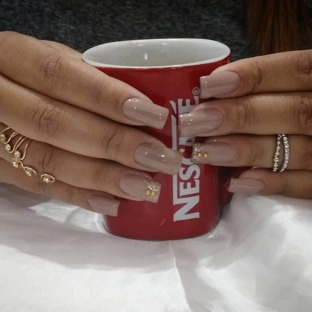 Alongamento de unha com tip

#nude #unhasdelicadas #jóias #unhasdegel unha manicure e pedicure