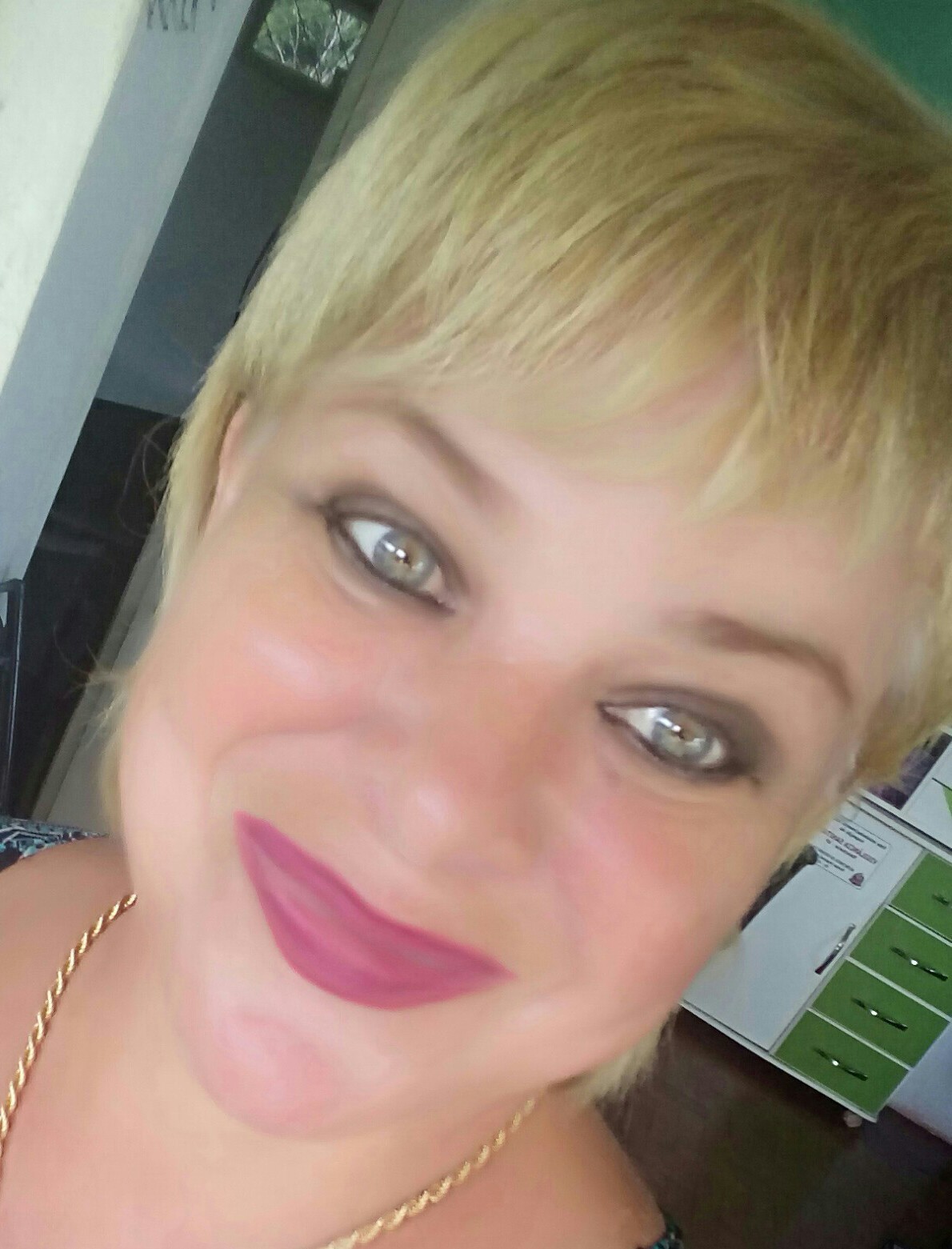 Cabelo corte curto modelo cabelo cabeleireiro(a) aromaterapeuta esteticista outros