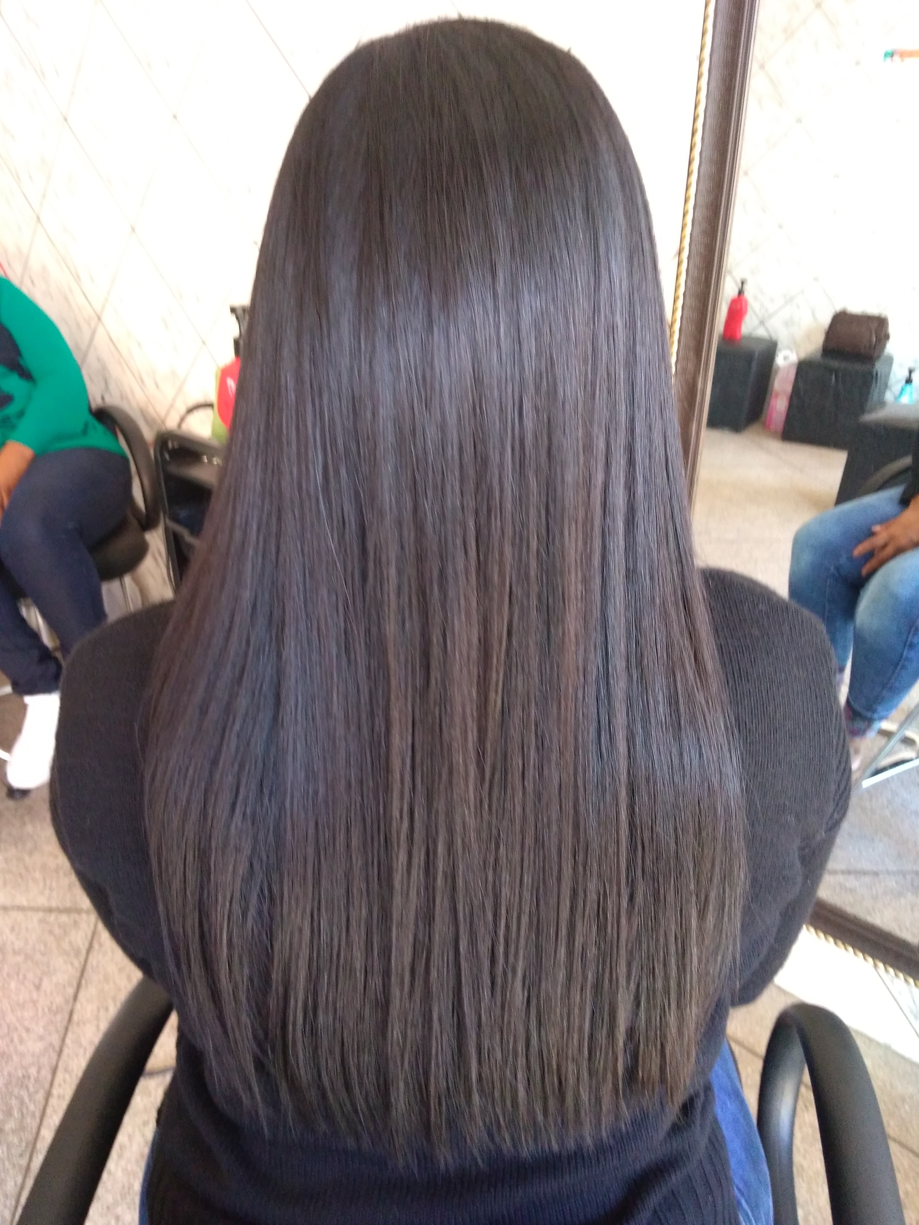 Depois de lavar e hidratar.. escova sem chapinha... cabelo cabeleireiro(a)