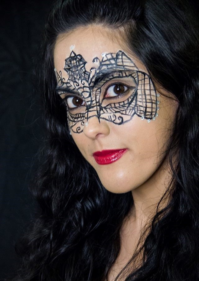 Baile de máscaras, inspiração filme cinquenta tons mais escuros
#fiftyshadesdarker
 #makeup 
#makeupartist 
#cinquentatonsmaisescuros 
#senacsp #senacsantana maquiagem maquiador(a)