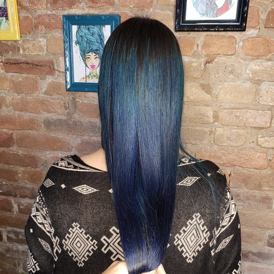 Escova Progressiva cabelo maquiador(a) auxiliar cabeleireiro(a)