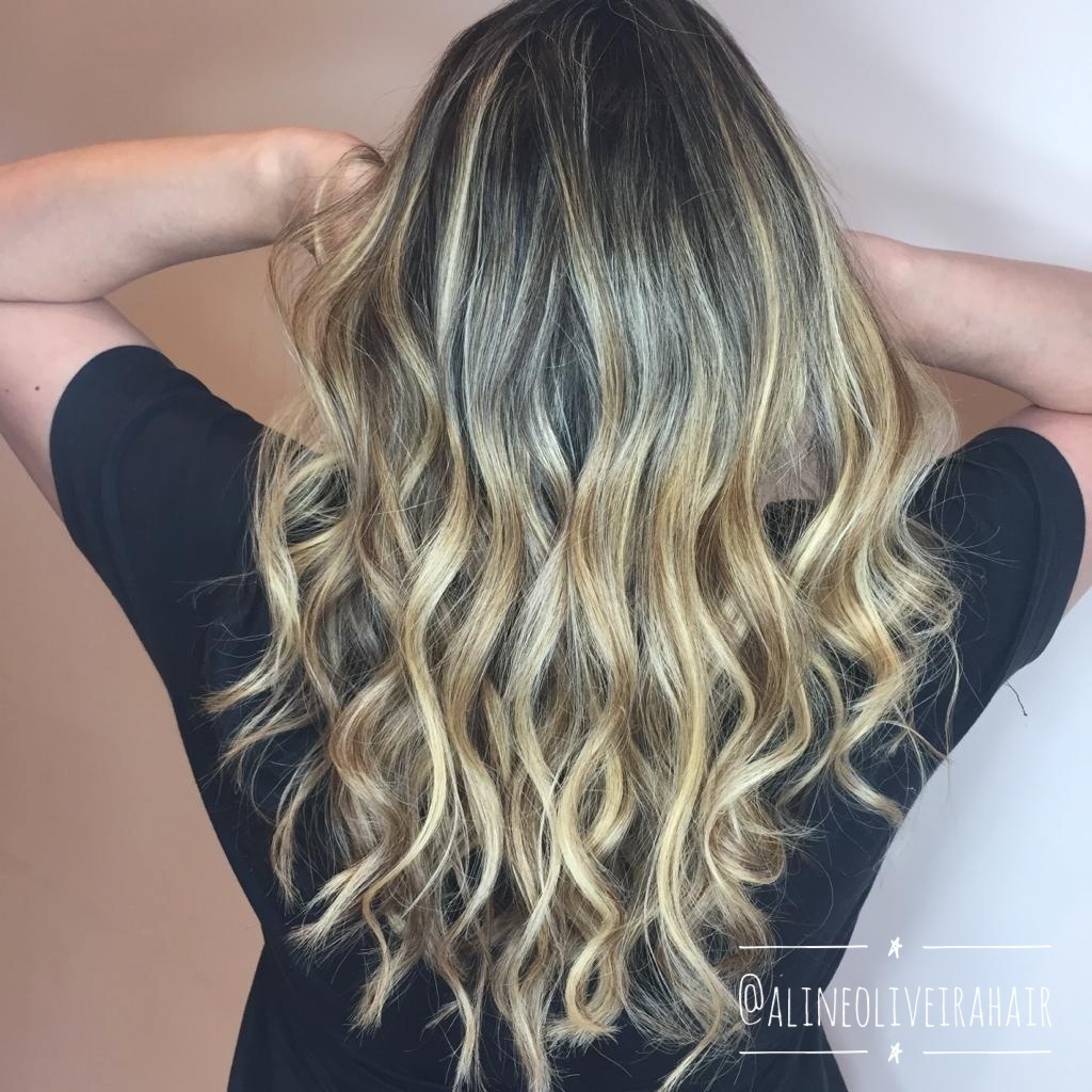 Loiro by @alineoliveirahair cabelo cabeleireiro(a) stylist / visagista gerente