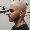 corte maquina e tesoura e descoloração.