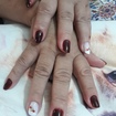 Unha decorada cm pedras!😍💅