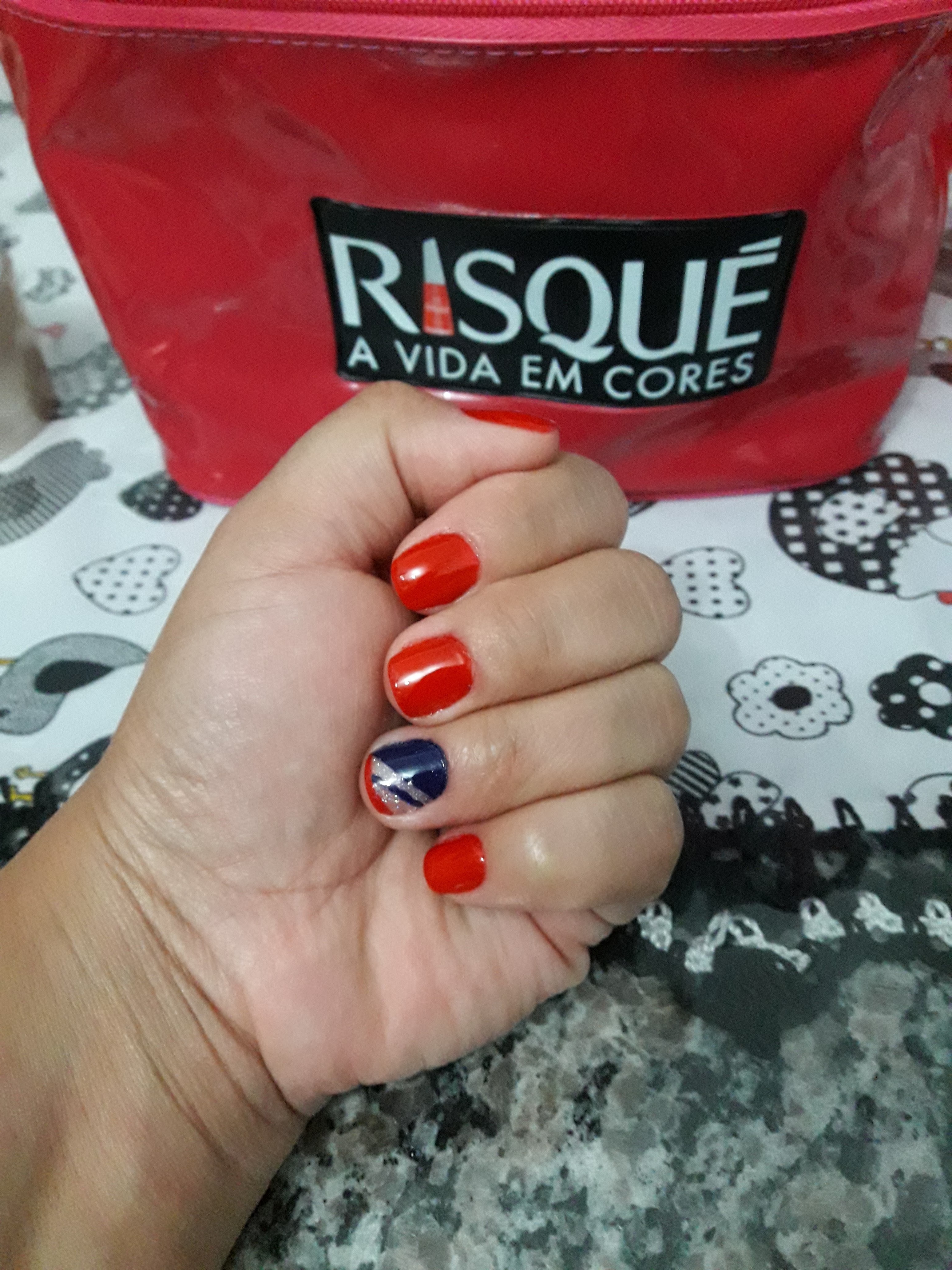 Decoradas mulher maravilha 😍💅 unha esteticista manicure e pedicure designer de sobrancelhas