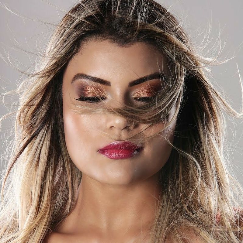 #glam #makeup #maquiagem #glow maquiagem maquiador(a) assistente maquiador(a) designer de sobrancelhas maquiador(a)