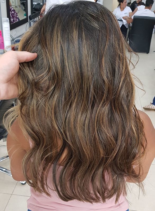 Canela cabeleireiro(a) barbeiro(a)