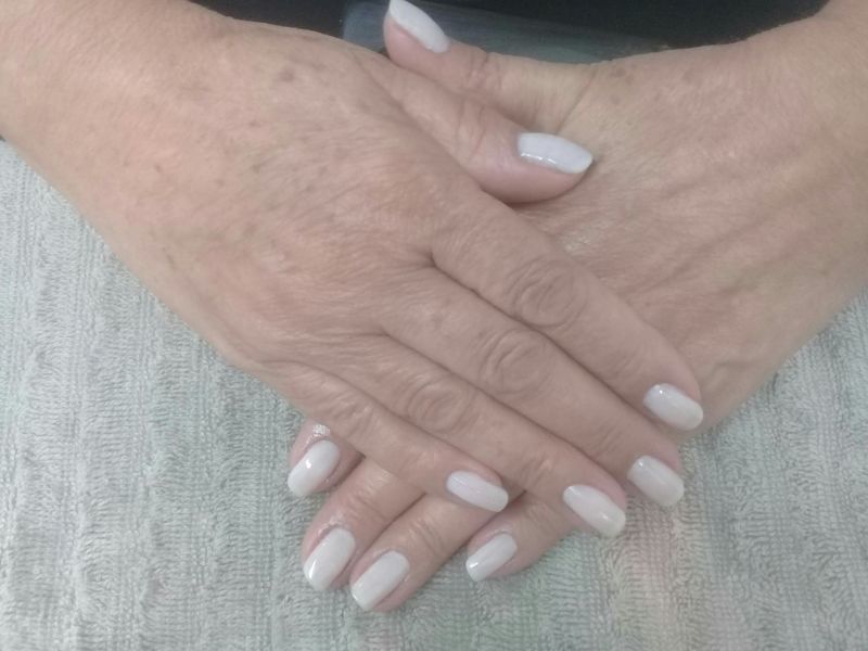 unha manicure e pedicure recepcionista