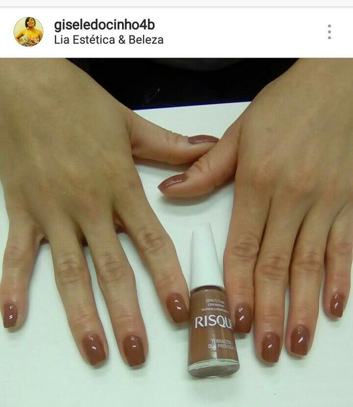 unha manicure e pedicure depilador(a) designer de sobrancelhas barbeiro(a) cabeleireiro(a) recepcionista