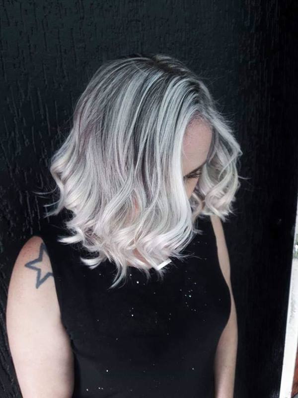 LUZES E OMBRE HAIR PLATINUM TURBO BLONDE cabelo cabeleireiro(a)