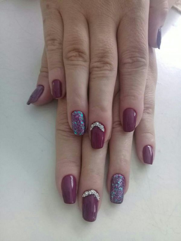 unha manicure e pedicure designer de sobrancelhas outros