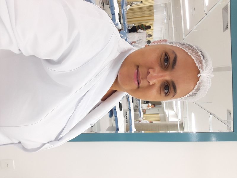 estética esteticista manicure e pedicure designer de sobrancelhas