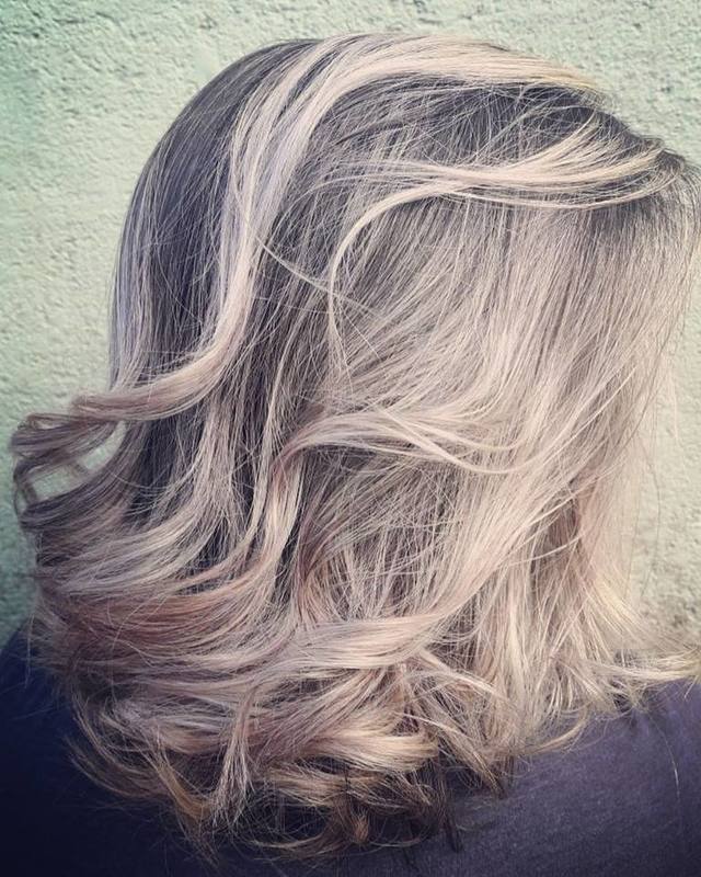 HIDRATAÇÃO, MATIZAÇÃO E ESCOVA MIODELADA  cabelo cabeleireiro(a)