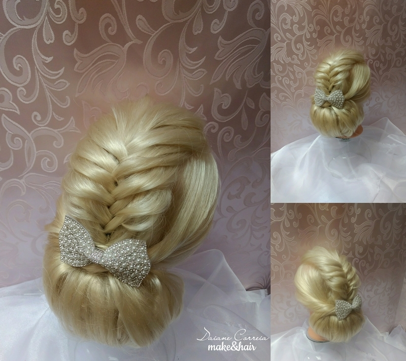 Penteado: coque baixo despojado com traça escama de peixe  cabelo maquiador(a) assistente maquiador(a) manicure e pedicure stylist / visagista outros
