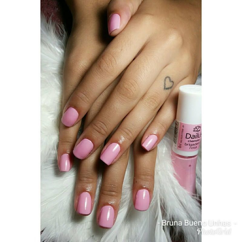 unha manicure e pedicure