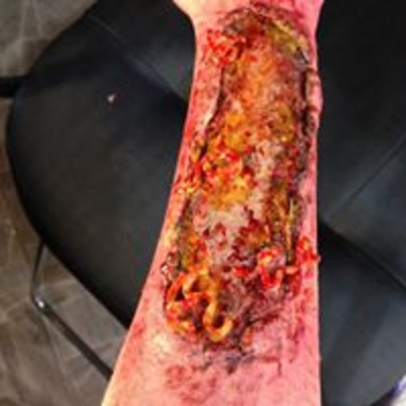 Braço apodrecido <3 maquiagem maquiador(a) esteticista
