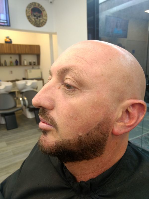 Depois da coloração keune e barba bem feita!! barbeiro(a) cabeleireiro(a)