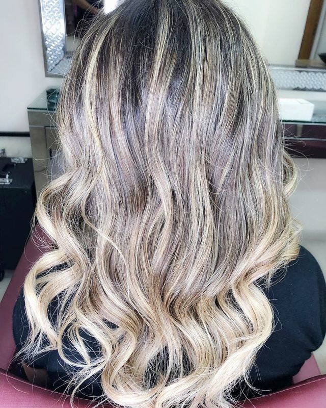 Sem tonalizar cabelo cabeleireiro(a) outros estudante auxiliar administrativo assistente esteticista