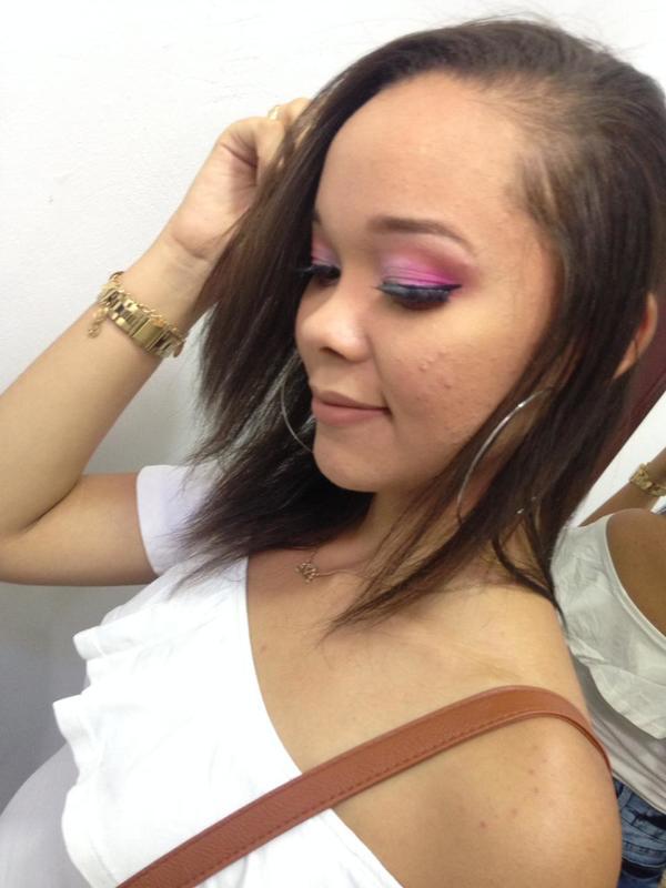 Instagram: @larimake2
#Maquiagem #Make #festa #aniversario #noiva #madrinha #casamento #debutantes maquiagem maquiador(a) designer de sobrancelhas