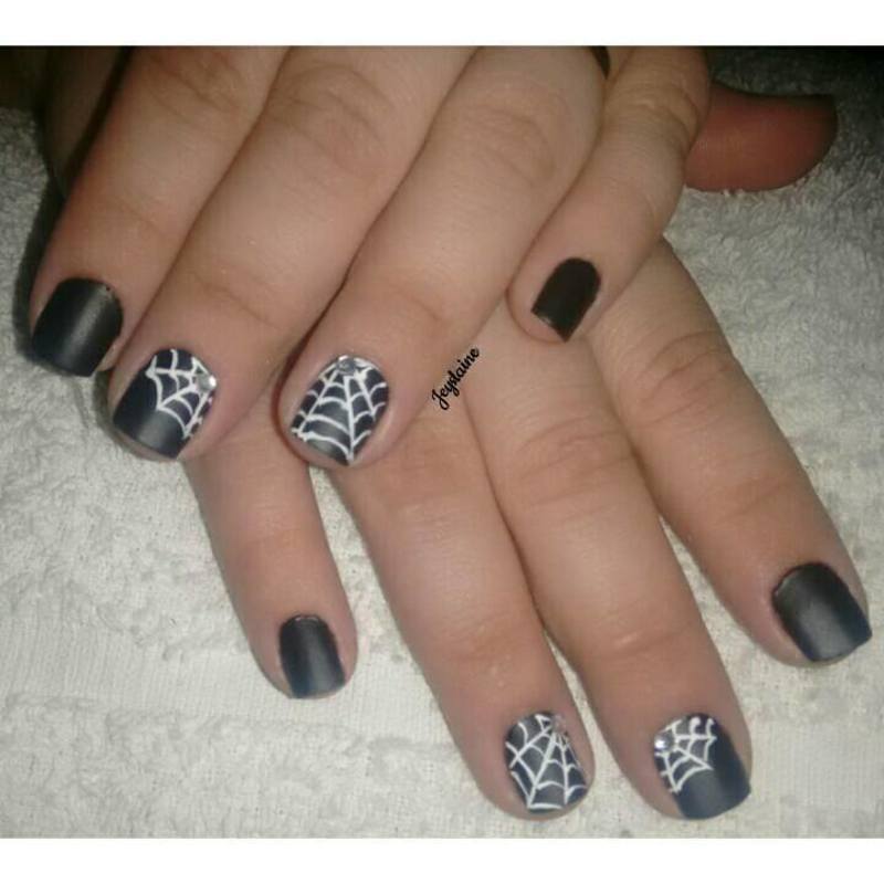 Decoração para o Halloween feita a mão! unha manicure e pedicure