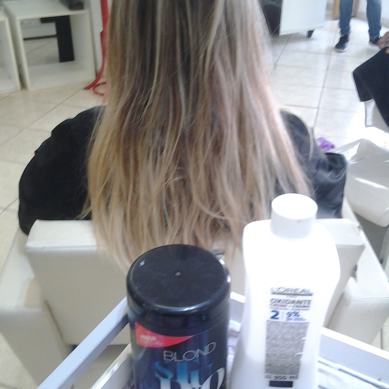 Trabalho balayage e correcao de cor cabeleireiro(a) maquiador(a)
