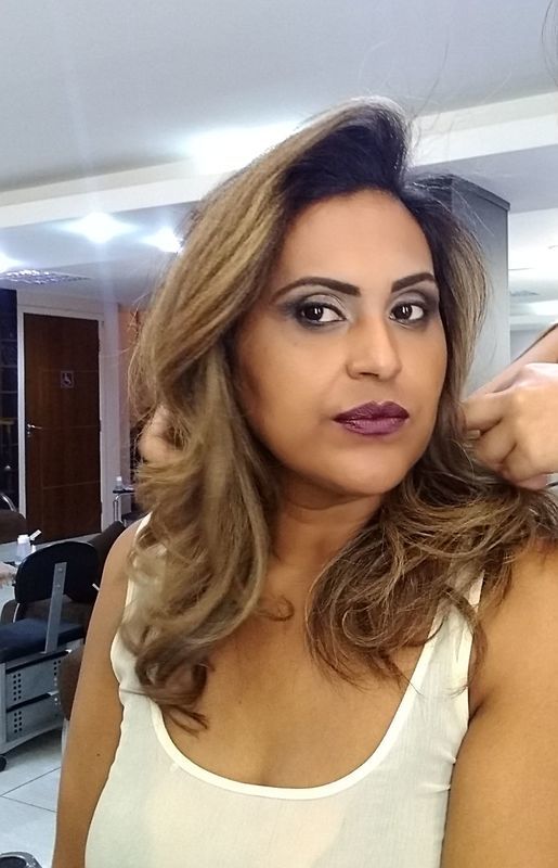 Cabelo e make cabelo cabeleireiro(a) outros estudante auxiliar administrativo assistente esteticista