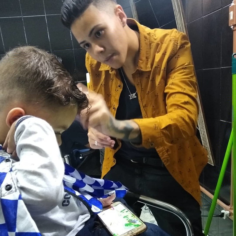 cabelo barbeiro(a)