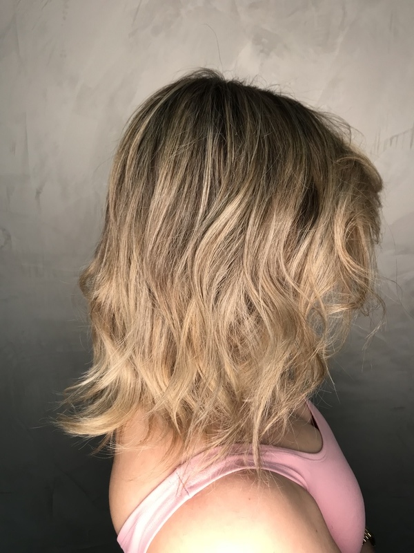 cabelo cabeleireiro(a) maquiador(a)