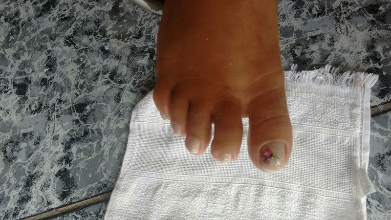 unha manicure e pedicure depilador(a) designer de sobrancelhas barbeiro(a) cabeleireiro(a) recepcionista