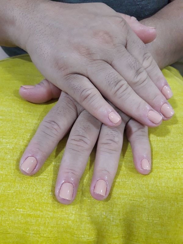 Nude!!🌸 unha esteticista manicure e pedicure designer de sobrancelhas