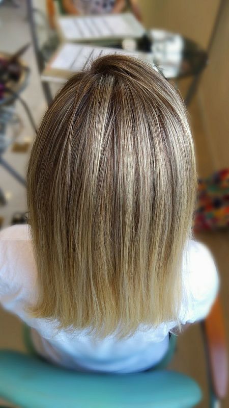 Luzes cabeleireiro(a) maquiador(a) designer de sobrancelhas stylist / visagista