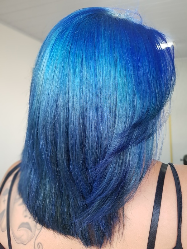 Cabelo colorido
#cabeloscoloridos #azul cabelo cabeleireiro(a)