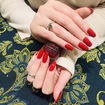 Vermelhos vibrantes.
Hidratar as unhas e muito importante, ainda mais que no outono e inverno, elas tendem a ressecar mais com os banhos quentes.😉
#vermelho
#nails
#nailart
#like
#unhas
#love
#beleza
#cuidados
#unhasdasemana
#harasou
#beauty
#good
