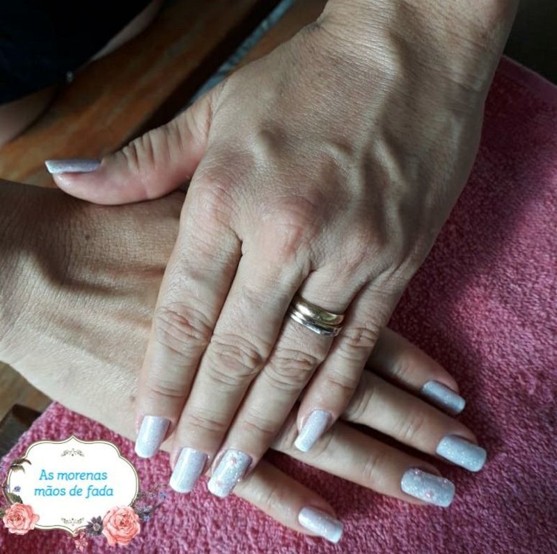 Francesinha basiquinha 😍💅 manicure e pedicure