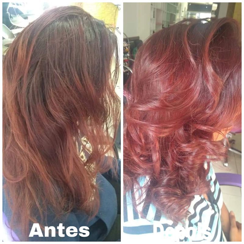 Dando vida aquele cabelo vermelho cereja que é  queridinho de muitas, antes um cabelo desbotado raiz natural grande e sem vida, depois um cabelo com um cor radiante , brilho e um corte novo desconectado  pada dar mais movimento e um caimento mais moderno. cabeleireiro(a) maquiador(a)