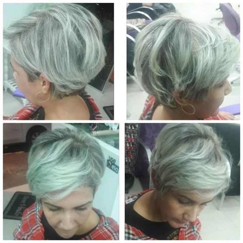 Aquele cabelo curtinho super prático e platinado. cabeleireiro(a) maquiador(a)